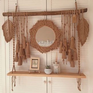 Estantería macramé con espejo camel entre enre2 artelovers