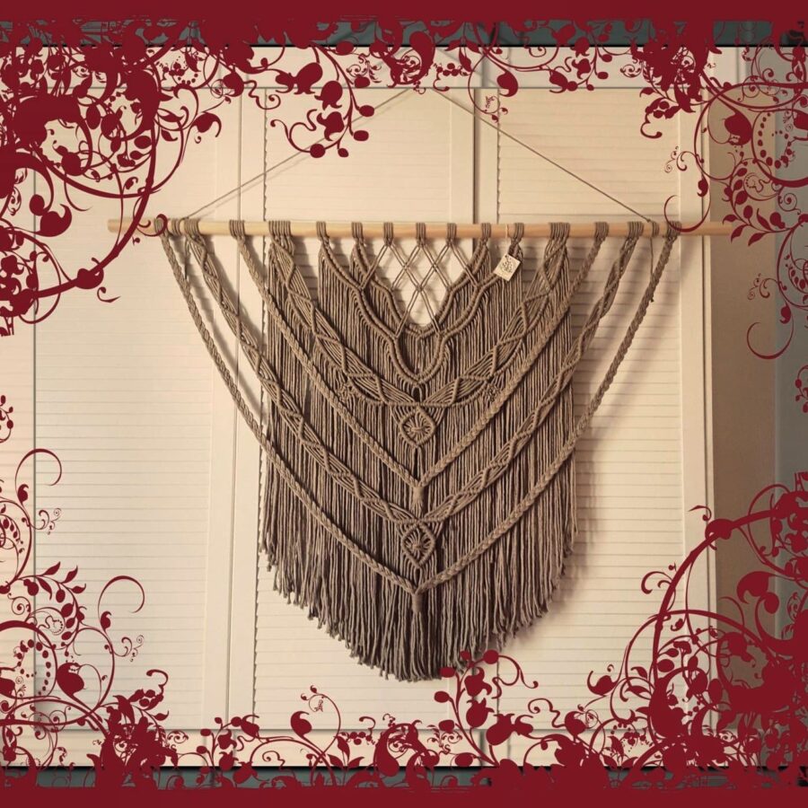 Tapiz Macramé Grande Victoria en pared
