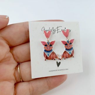 Pendientes cerdo Kawaii hechos a mano en plata de ley y resina por IlovemyEarrings para Artelovers.