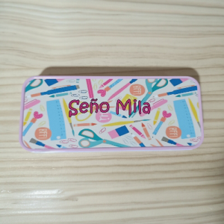 Estuche de lata personalizado.modelo colegio.