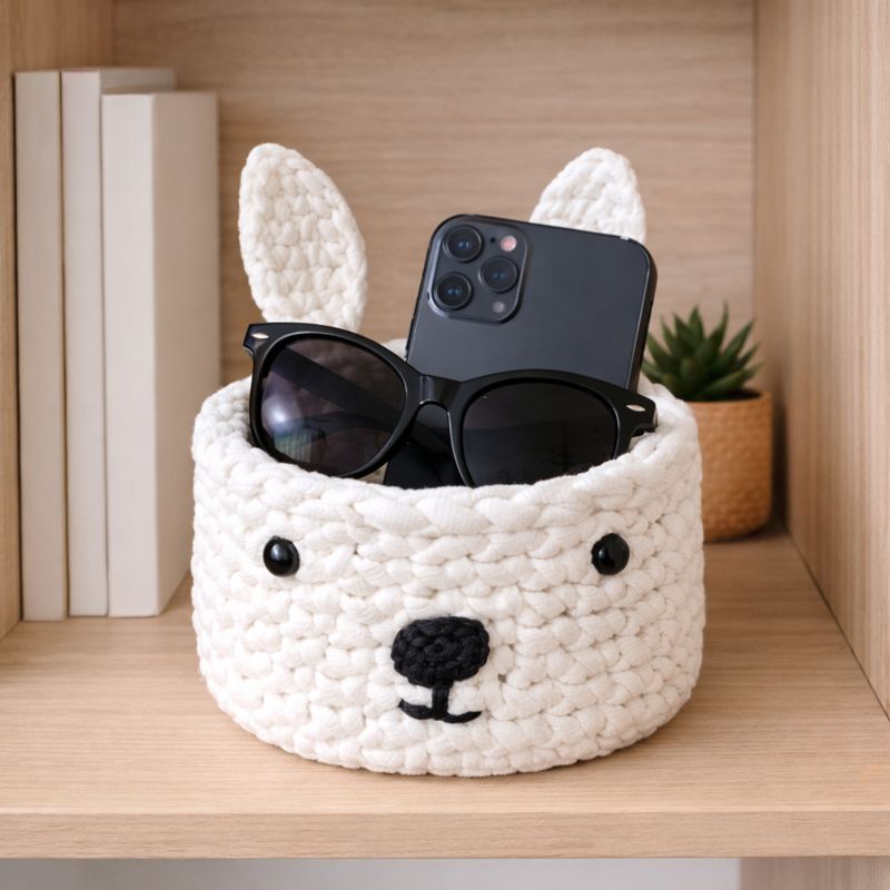 Cestillo BlanquiBoo · Cestillo blanco con orejitas tejido en crochet en trapillo blanco · Tienda de simple para Cestillo BlanquiBoo - Imagen 2