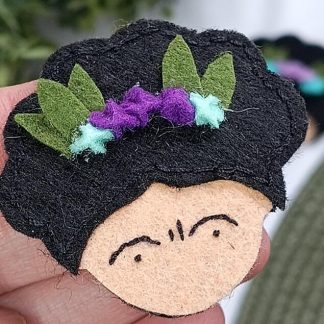 Broche de fieltro Frida