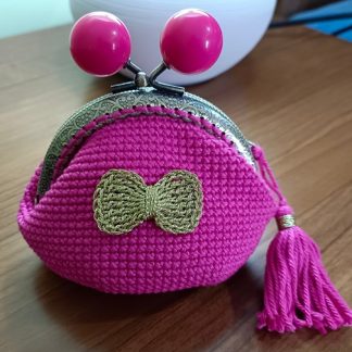 Monedero tejido en ganchillo