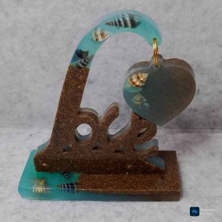 Corazón LOVE personalizable de resina epoxi
