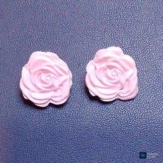 Pendientes artesanales de arcilla polimérica