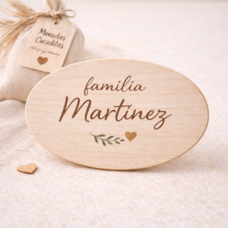 Placa de madera personalizada con nombre o frase – detalle decorativo especial