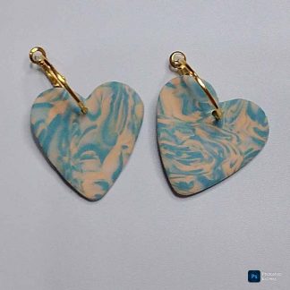 Pendientes artesanales de arcilla polimérica