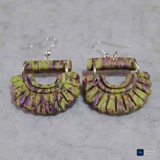 Pendientes artesanales de arcilla polimérica