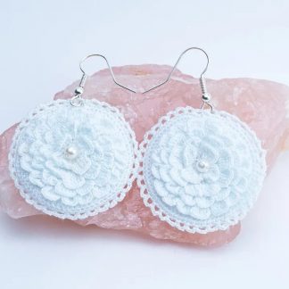 Pendientes de crochet Fiorella en blanco