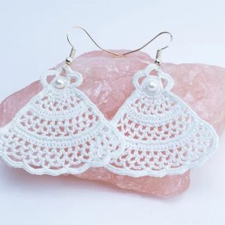 Pendientes de crochet Lucea en blanco