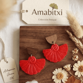 Pendientes rojos abanico