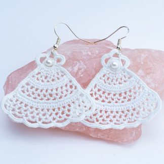 Pendientes abanico blanco crochet
