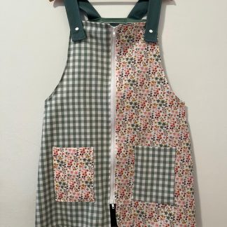 Pichi/ Babi/ Estola maestra. Vichy mint y flores.