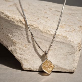 Colgante de topacio amarillo en bruto en Plata 925 con cadena de 40 cm, Milagro Rousse